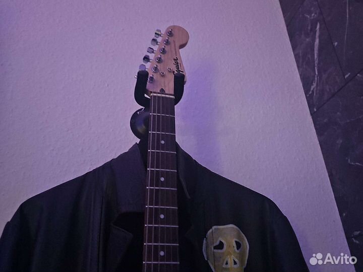 Гитара fender squier bullet stratocaster