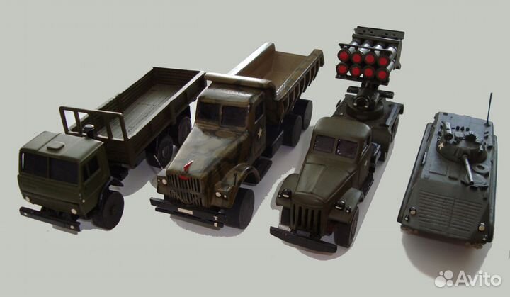 Военные модели из дерева 1/43