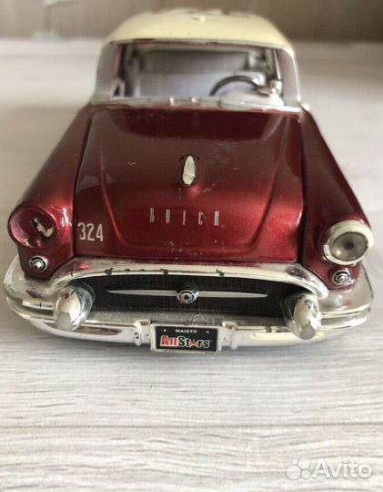Модель автомобиля Buick Century 1/26