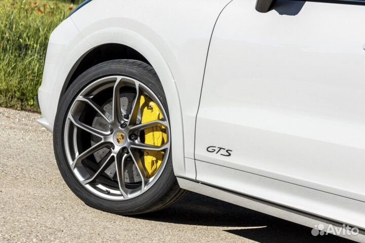 Кованые диски Porsche R22 Cayenne GTS