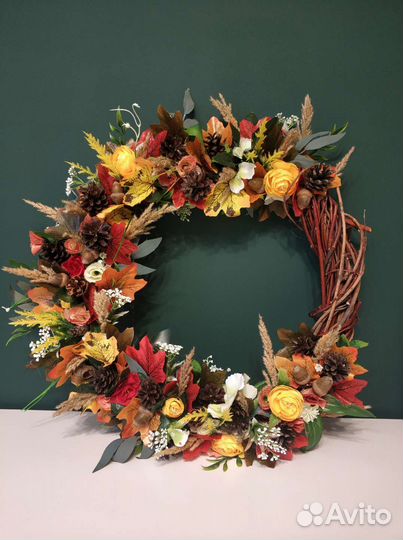 Венок интерьерный