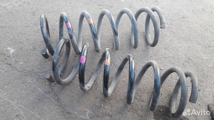 Nissan Teana j32 пружина задней подвески