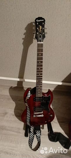 Электрогитара