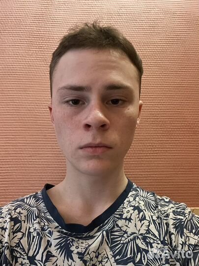 Менеджер по продажам