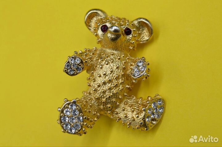 Брошь Золотой Мишка Игрушка винтаж 1980е