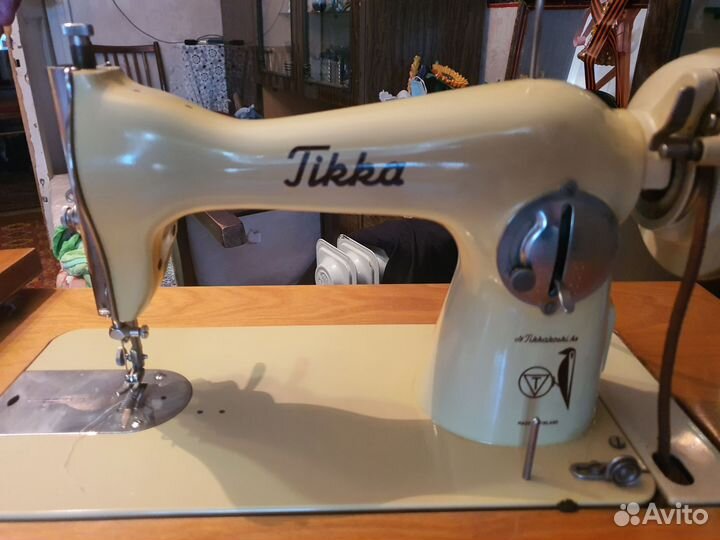 Швейная машина Тикка
