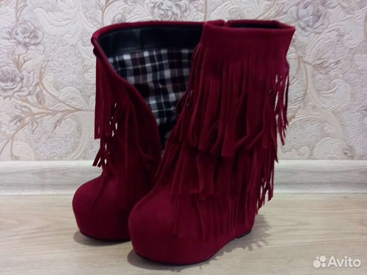 Демисезонные сапоги