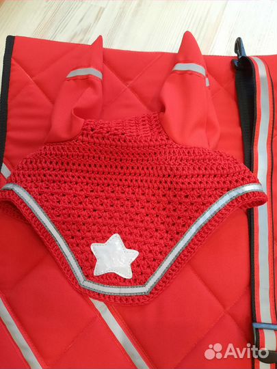 Нагрудник на лошадь