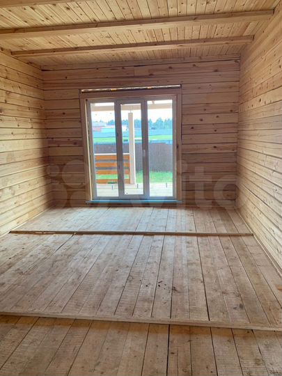 Дом 100 м² на участке 8 сот.