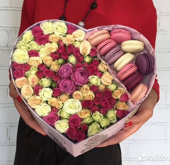 Пионы в коробке, доставка