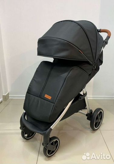 Коляска всесезонная либра 730