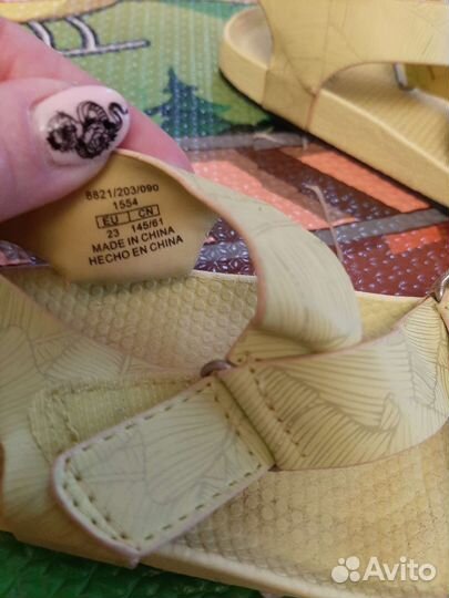 Босоножки zara