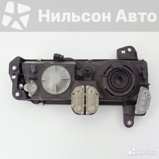 Фара mazda titan 1992-1994 г правая, TYC