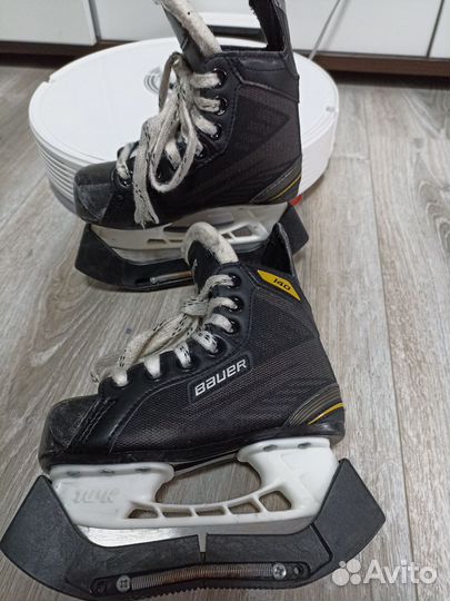 Коньки Бауэр р. 27