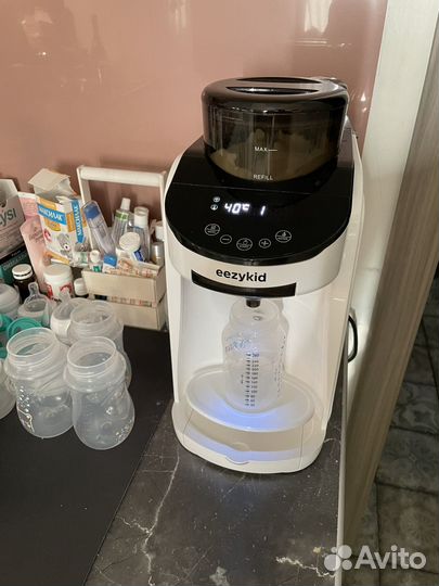 Машина для приготовления детской смеси