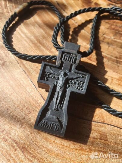 Крестик резной