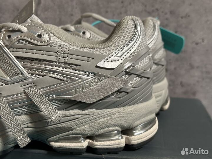 New Balance 1906a silver