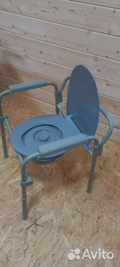 Санитарный стул туалет