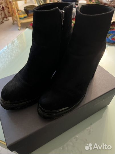 Полусапоги из велюра 38 размер