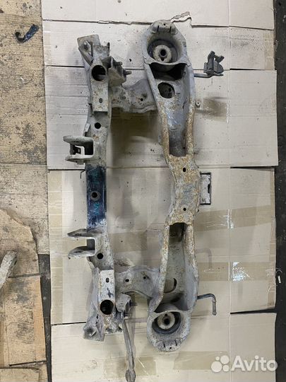 Подрамник задний Mazda CX-7