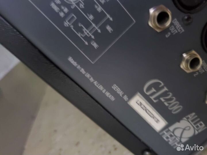 Микшерный пульт Allen heath gl 2200