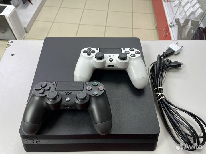 Sony playstation 4 slim 1tb + 2 геймпада + MK XL
