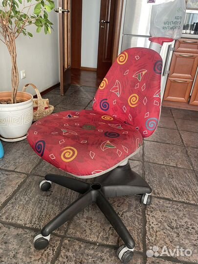 Детский стул