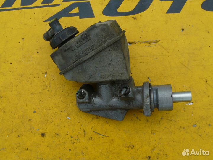 Главный тормозной цилиндр для Renault Kangoo 1