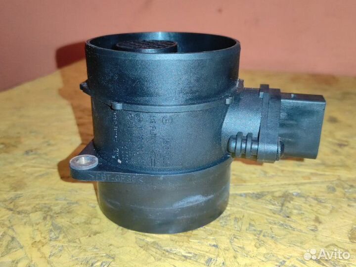 Расходомер (датчик дмрв) Mercedes C-Class W203 1.8