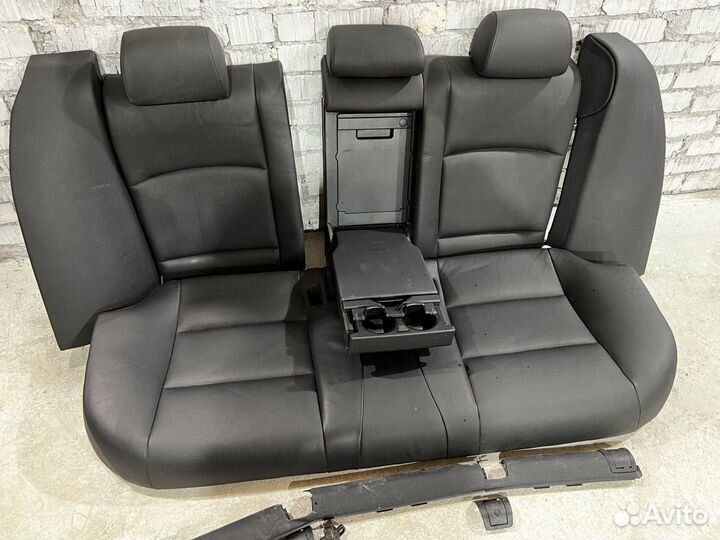 Задние складные сидения BMW F10 кожа Dakota