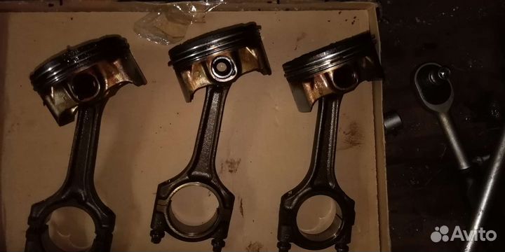 Поршень с шатуном Опель, Шевроле z18xer