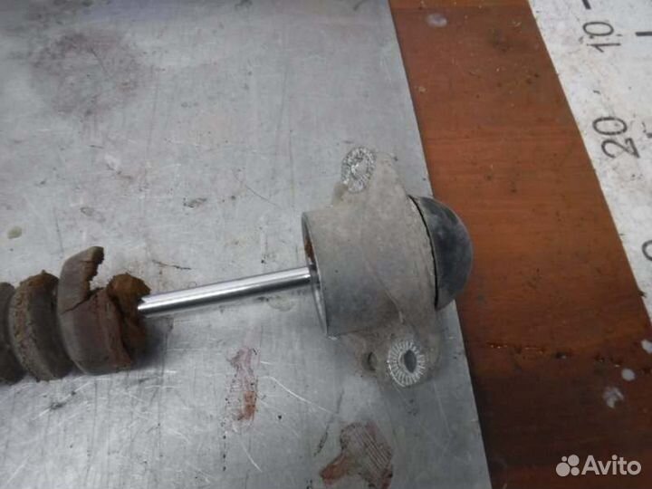 Амортизатор задний левый Skoda Octavia A4 BFQ 2007