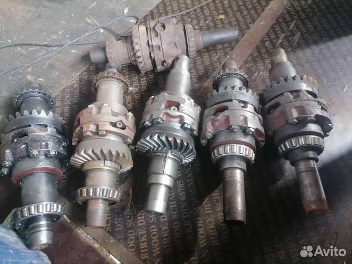 Диферинцыал переднего ведущего моста мтз