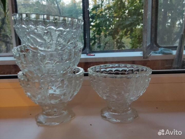 Хрустальная конфетница