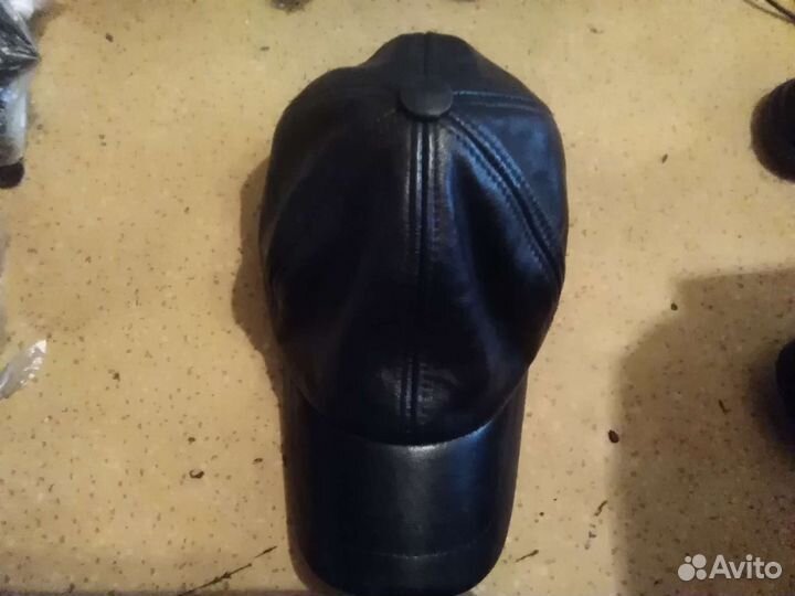 Бейсболка кожаная мужская 58р