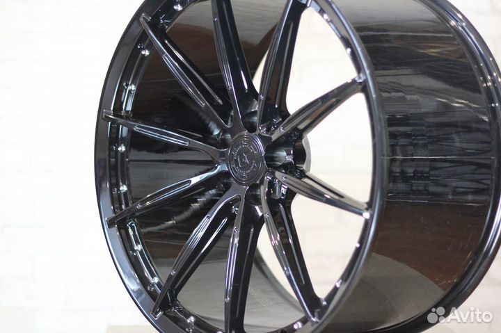 Кованые диски GT Forged R22 5x112 для BMW X5 X6 X7