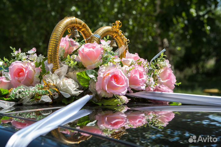 Свадебные украшения на машину