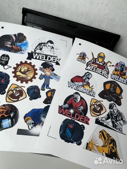 Печать наклеек, стикеры, цветные наклейки на шары