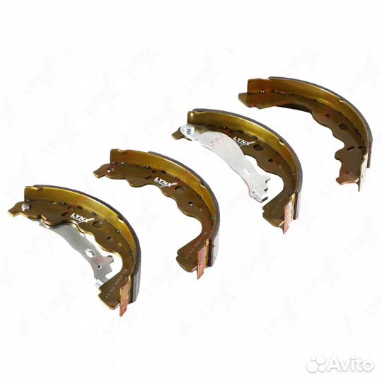 Колодки барабанные lynxauto BS7503