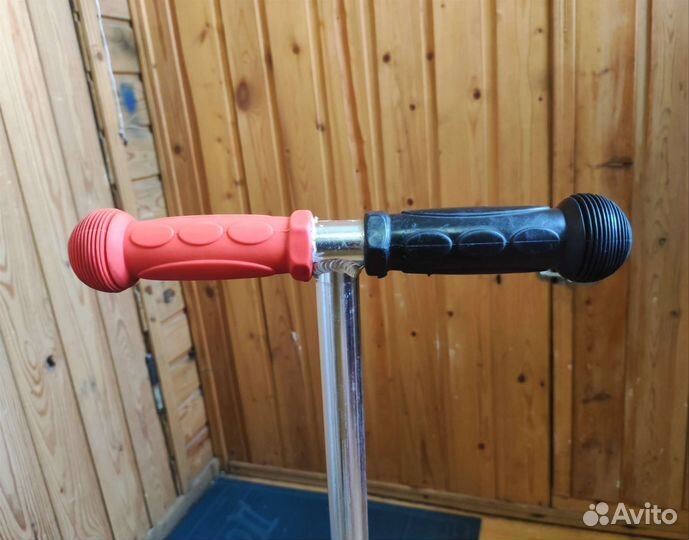 Самокат детский трехколесный