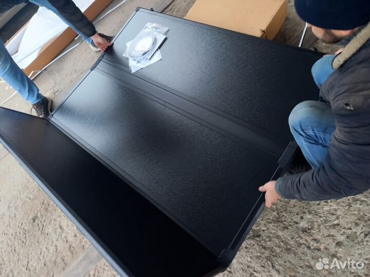 Крышка алюминиевая из 3х секций на все пикапы