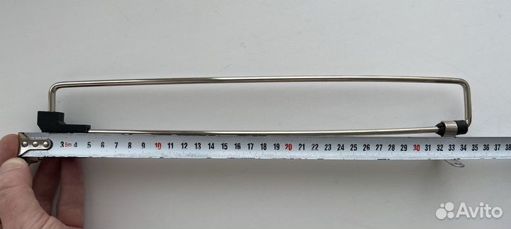 Вешалка выдвижная мебельная