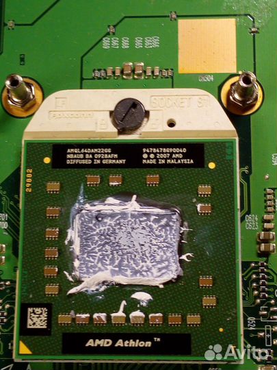 Процессоры ноутбукам intel P8400, T9600, Amd athlo