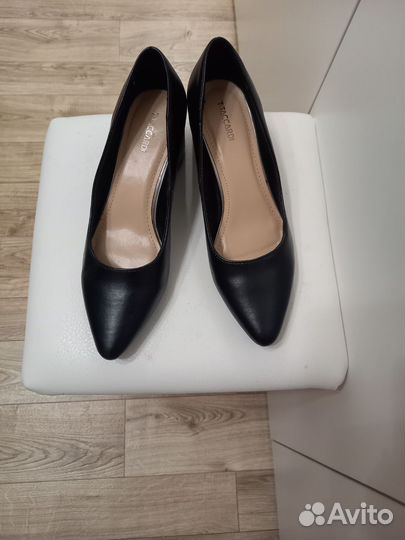 Туфли 40 р. Новые