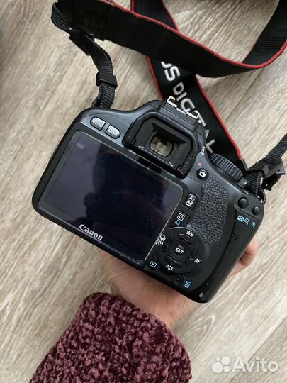 Зеркальный фотоаппарат canon 550d