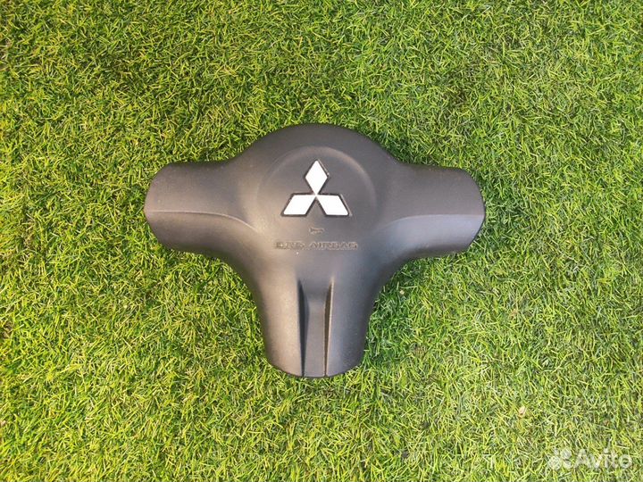 Подушка безопасности (Airbag) Mitsubishi Colt
