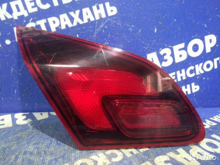 Фонарь крышки багажника левый Opel Astra J хэтчбек