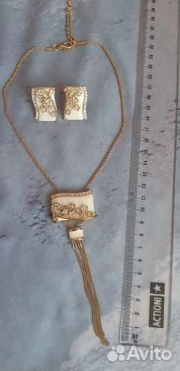Колье и серьги 