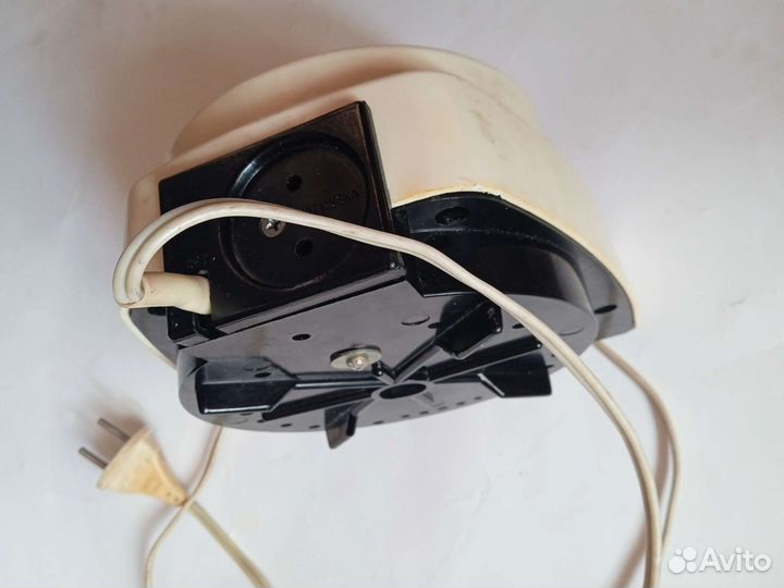 Стабилизатор напряжения