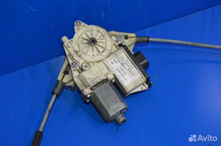 Стеклоподъёмник комплектный, правый DAF XF105 (01